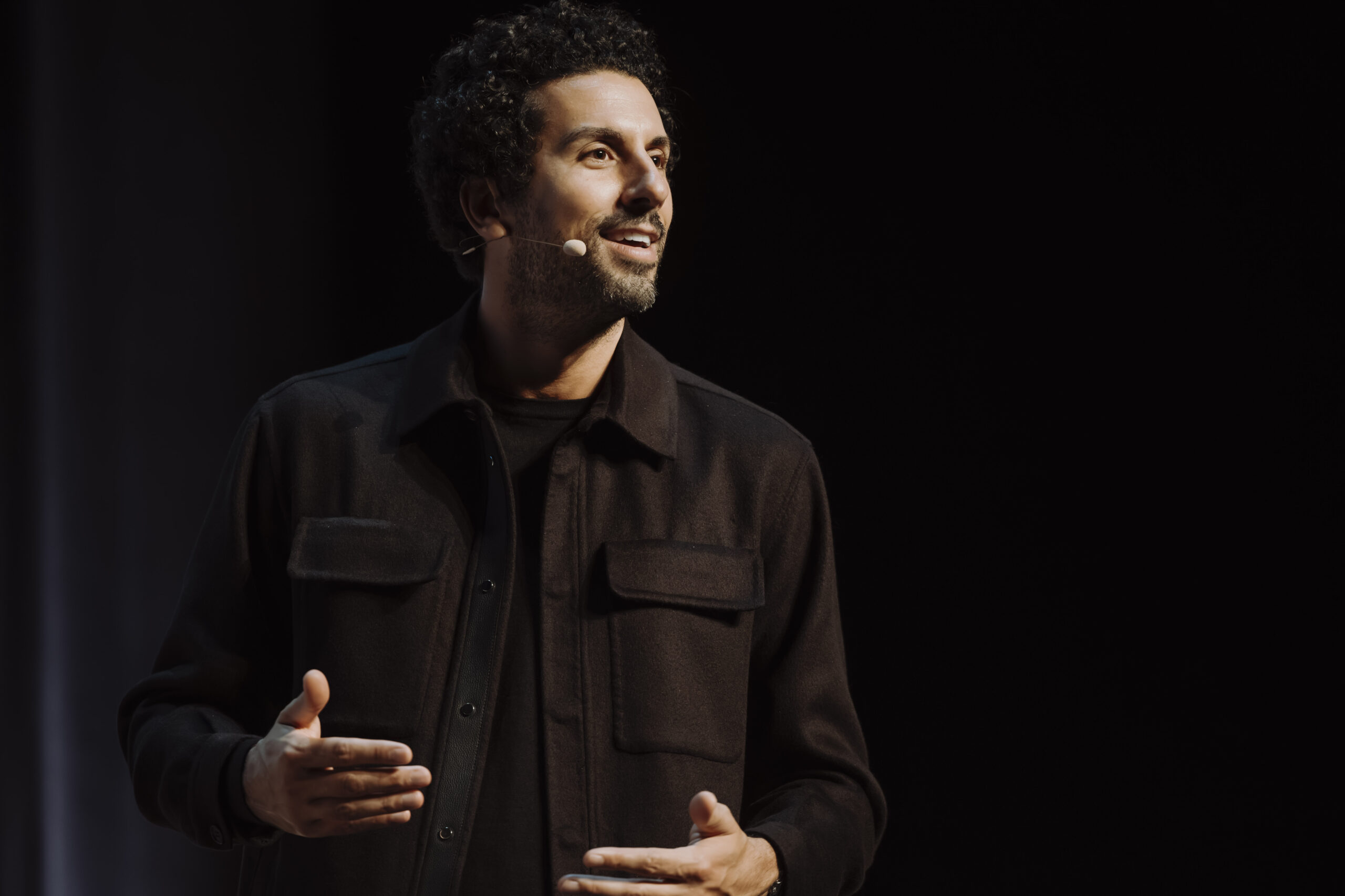 Jonathan Anguelov lance son « club deal » dans l'immobilier