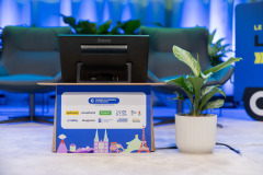 Fund-Truck-2025-4-decor